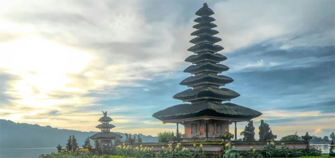 Destinasi Wisata Baru 2025, 7 Tempat di Indonesia yang Wajib Dikunjungi