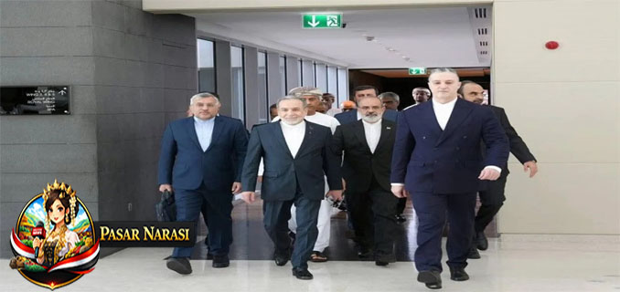 Menlu Iran Bocorkan Isi Negosiasi Nuklir dengan AS di Oman